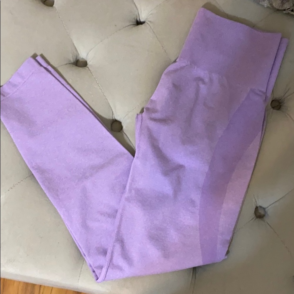 Lilac NVGTN leggings